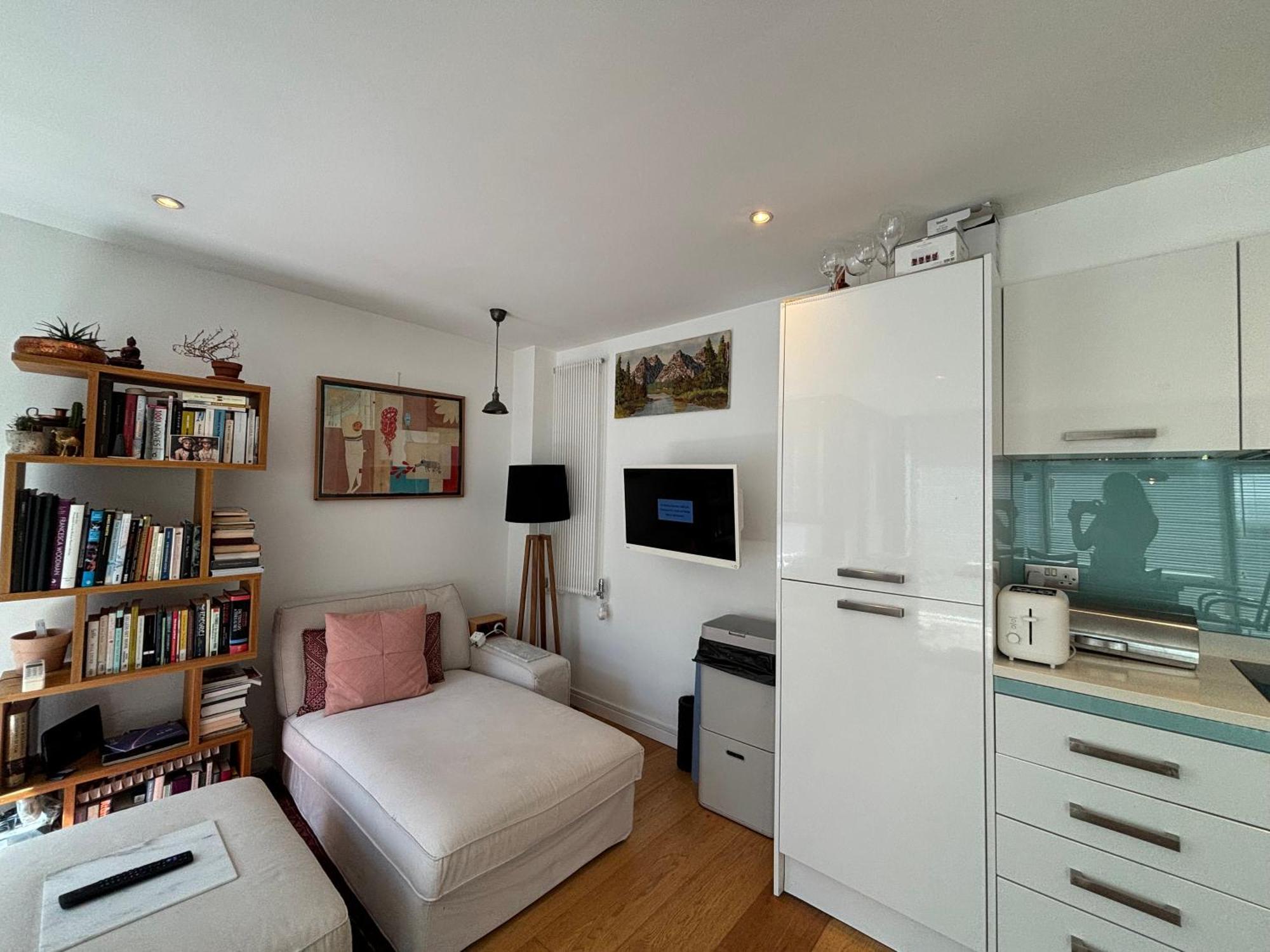 Artistic 1Bd Flat In The Heart Of Hackney Appartement Londen Buitenkant foto